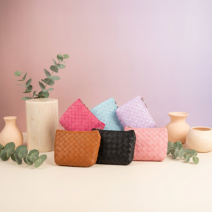 Dompet Model Anyaman Aneka Warna